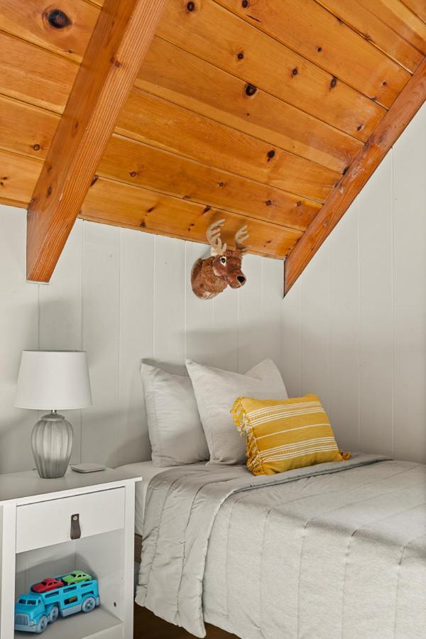 Romantic & Family Friendly Chalet In The Woods Lake Arrowhead Eksteriør billede